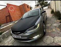 Chrysler 200